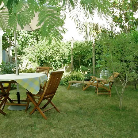 Katica-7 Apartamento